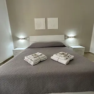 Carol Apartament Bari